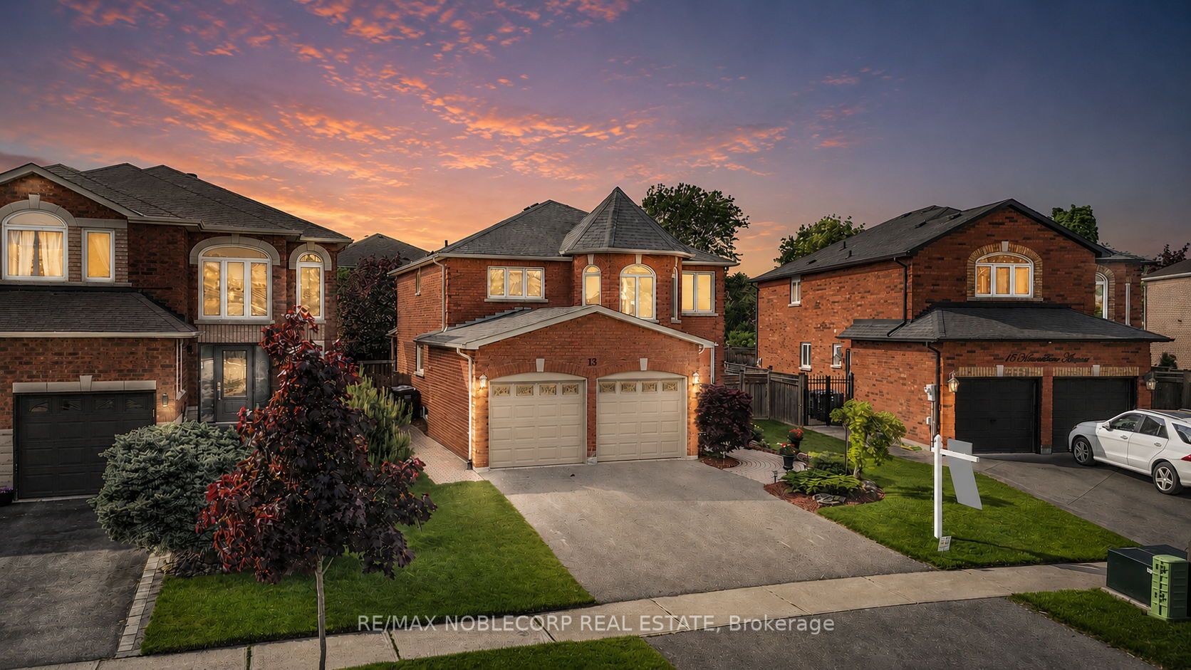 13 Harvestview Avenue, Caledon, ON, L7E 1T5 photo 2