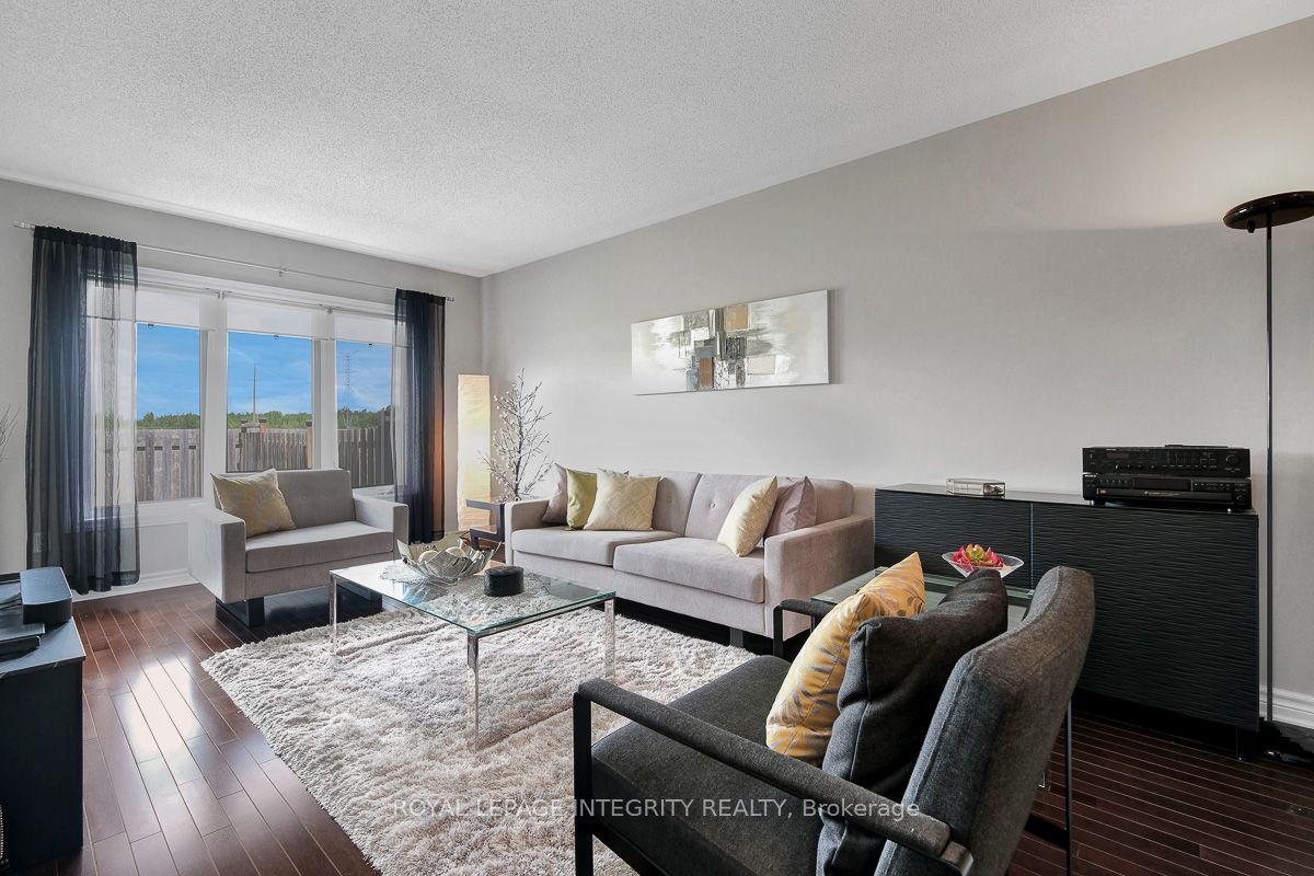 352 Axis Way, Ottawa, ON, K1W 0J9 photo 5