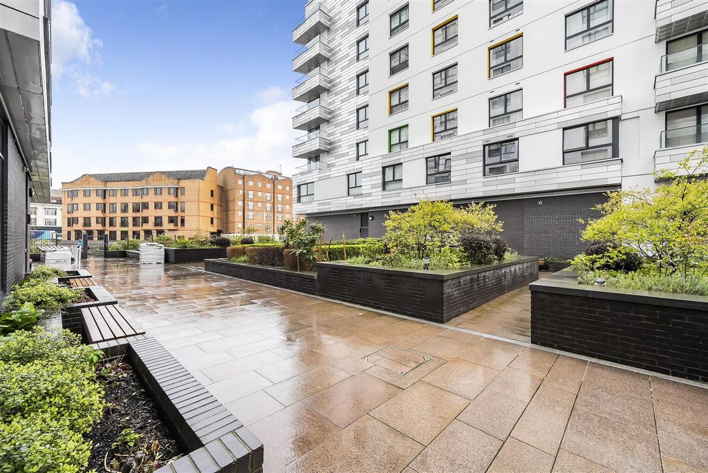 Additional image 2 of 12 bed block of flats for saleHewitt, Alfred Street, Reading RG1
