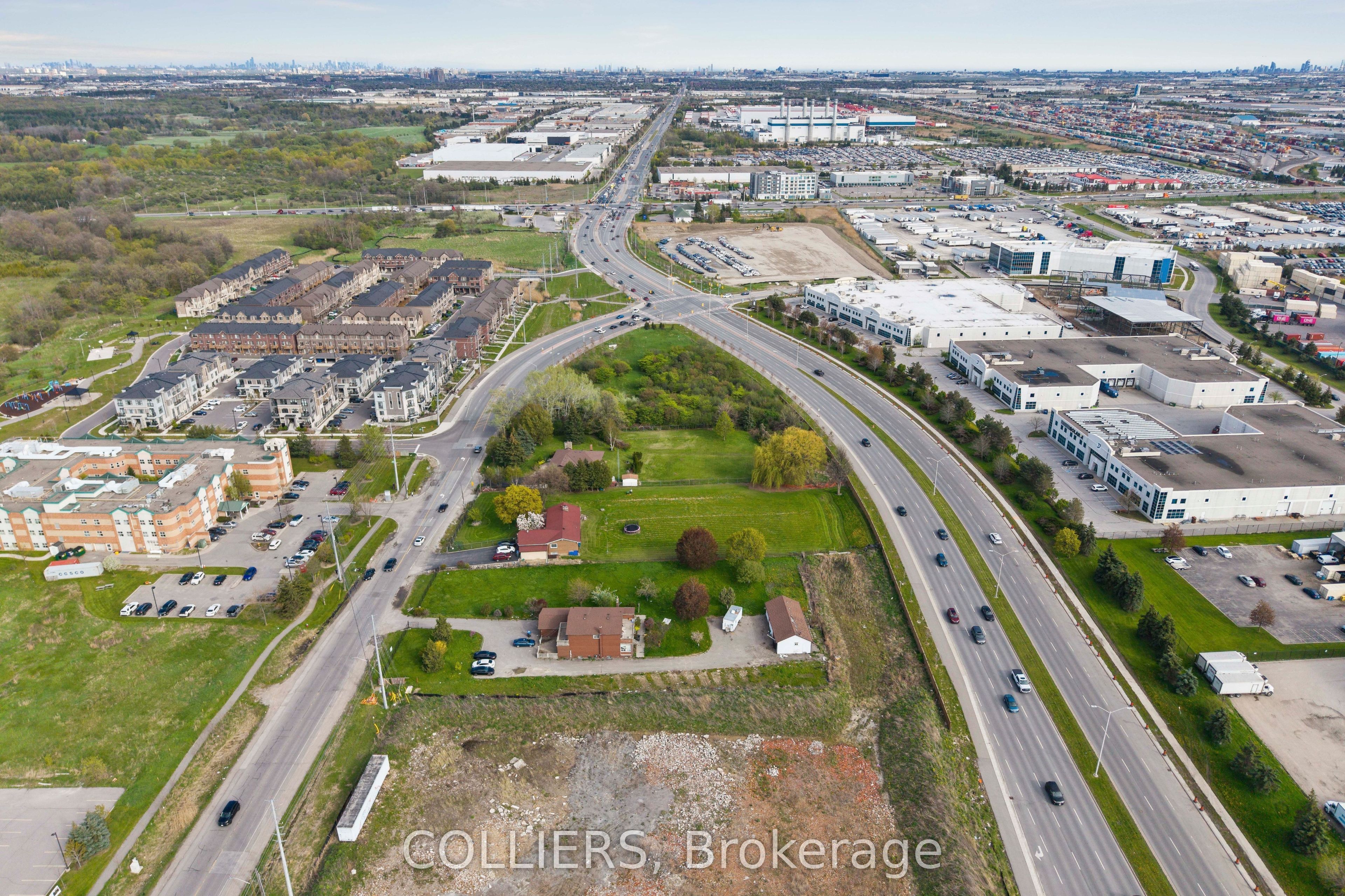 9186 Goreway Drive, Brampton, ON, L6P 0M7 photo 4