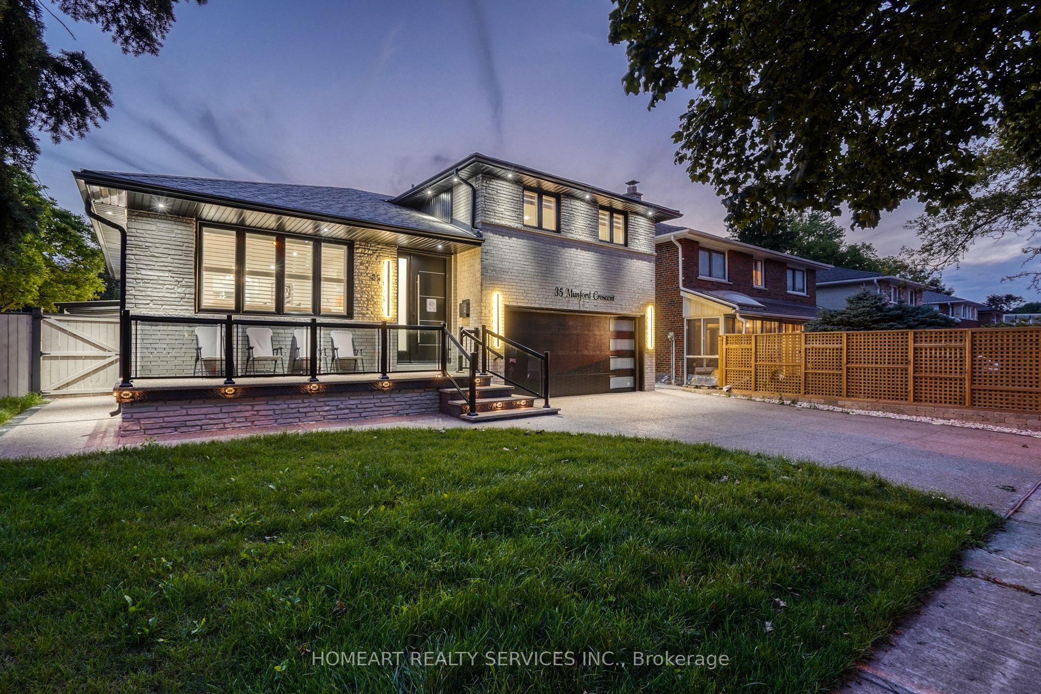 35 Munford Crescent, Toronto, ON, M4B 1B9
