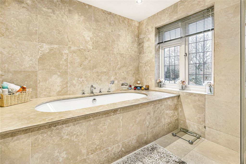 Additional image 18 of 5 bed detached house for saleNewlands Avenue, Radlett, Hertfordshire WD7