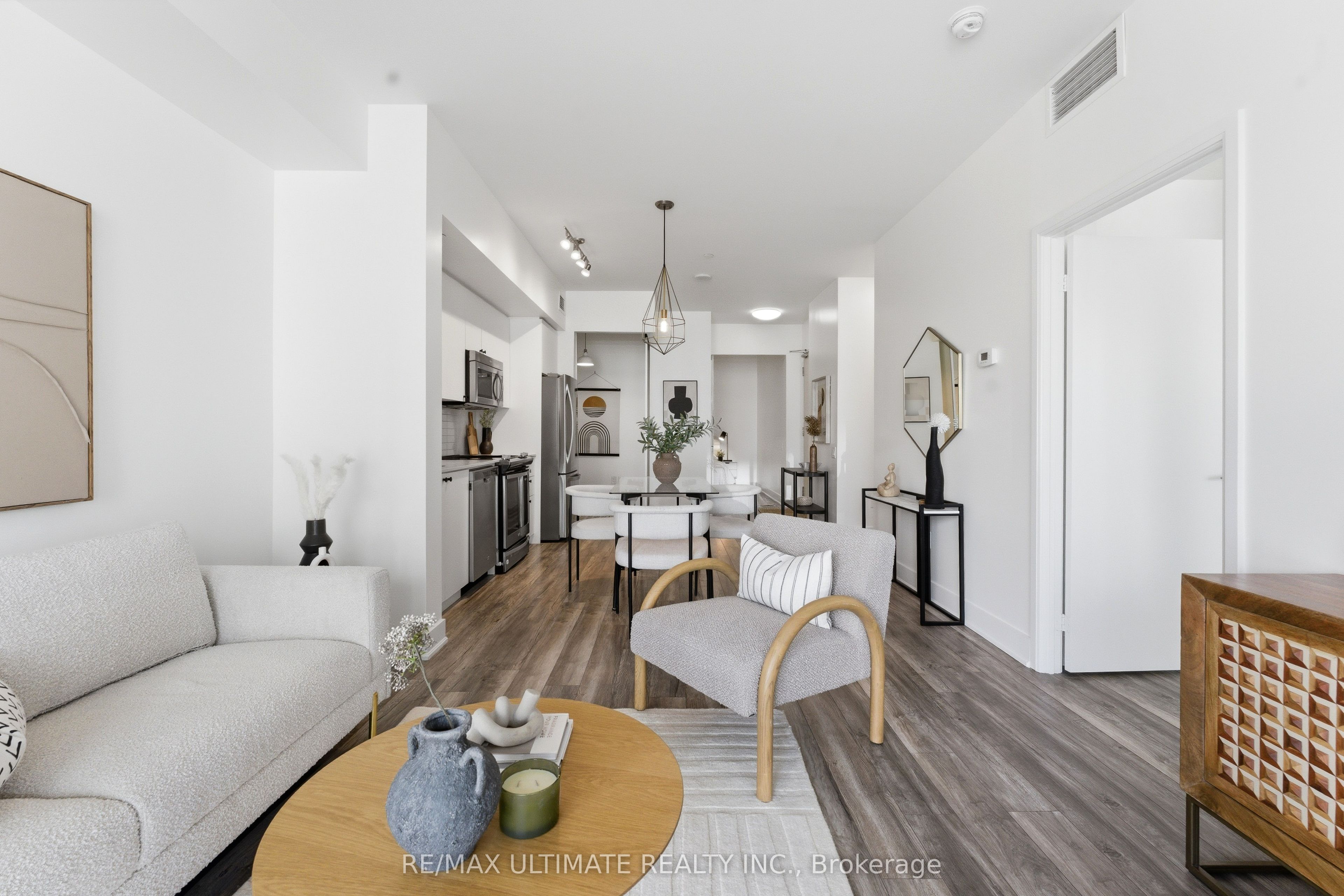 Additional image 3 of 618-30 Roehampton Avenue, Toronto, ON, M4P 0B9