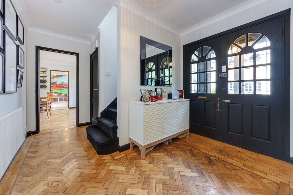 Additional image 3 of 5 bed detached house for saleLoom Lane, Radlett, Hertfordshire WD7