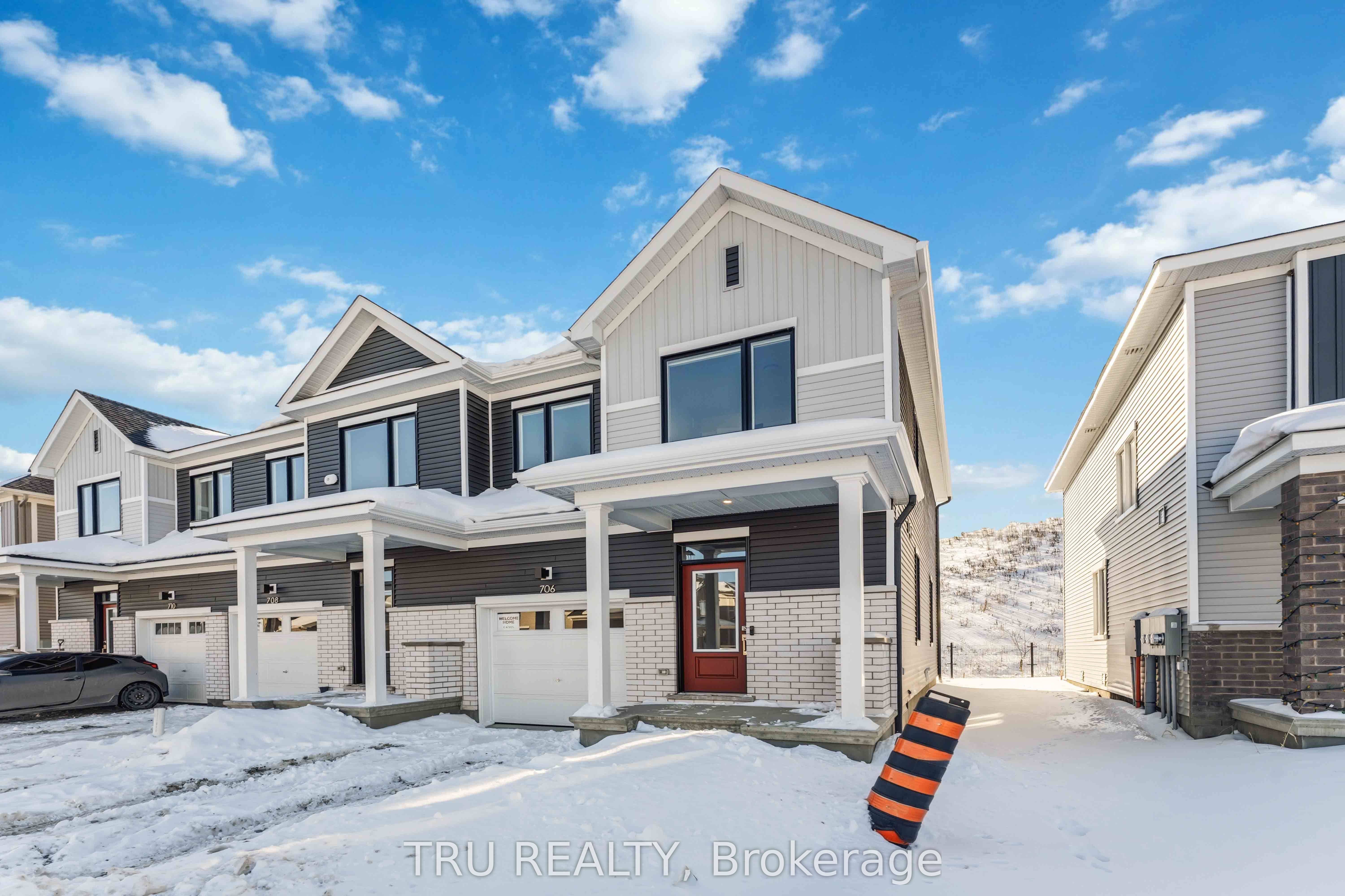 Additional image 2 of 706 Expansion Road, Ottawa, ON, K2J 7G4