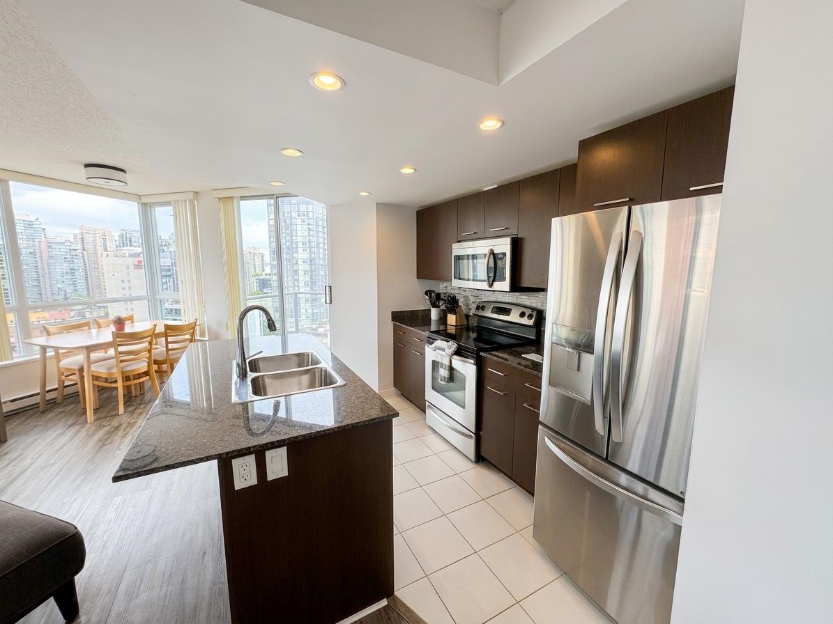Additional image 6 of 1602-1212 Howe Street, Vancouver, BC, V6Z 2M9