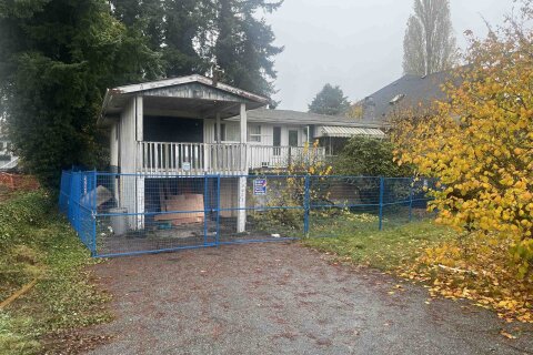 Additional image 2 of 13517 79a Avenue, Surrey, BC, V3W 2Z3