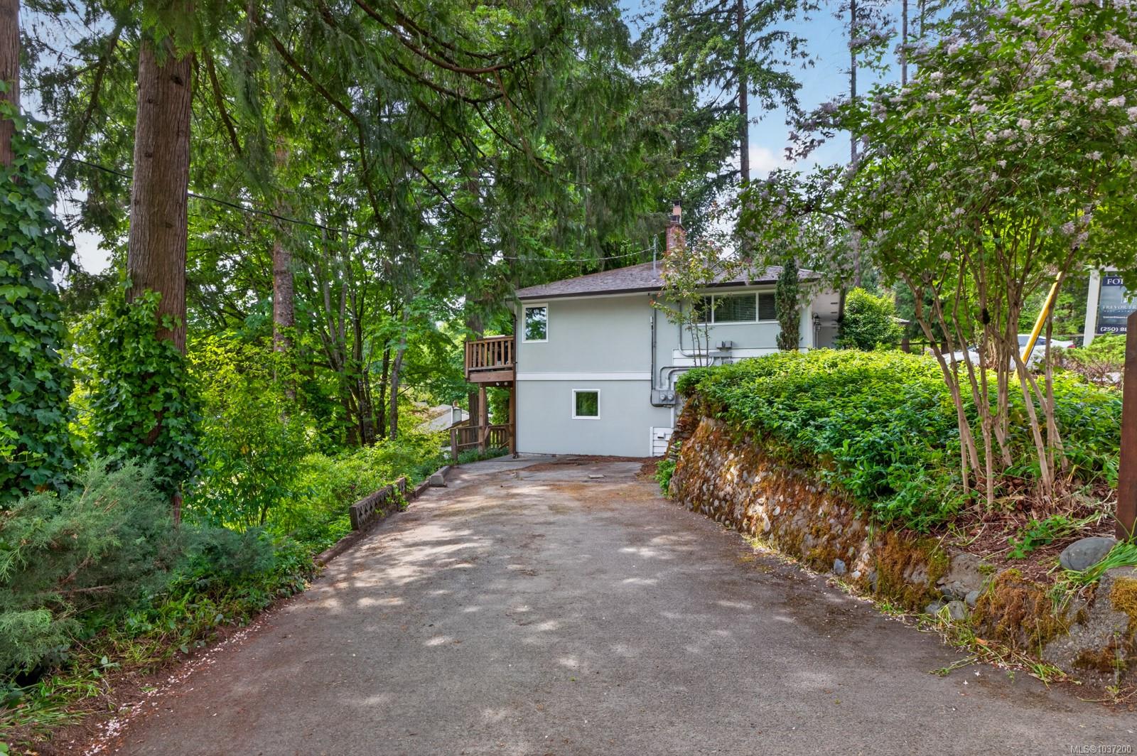 3046 Gibbins Road, Duncan, BC, V9L 1E4 photo 3