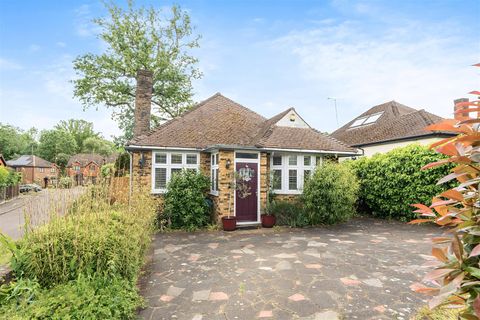 Rodney Gardens, Pinner HA5