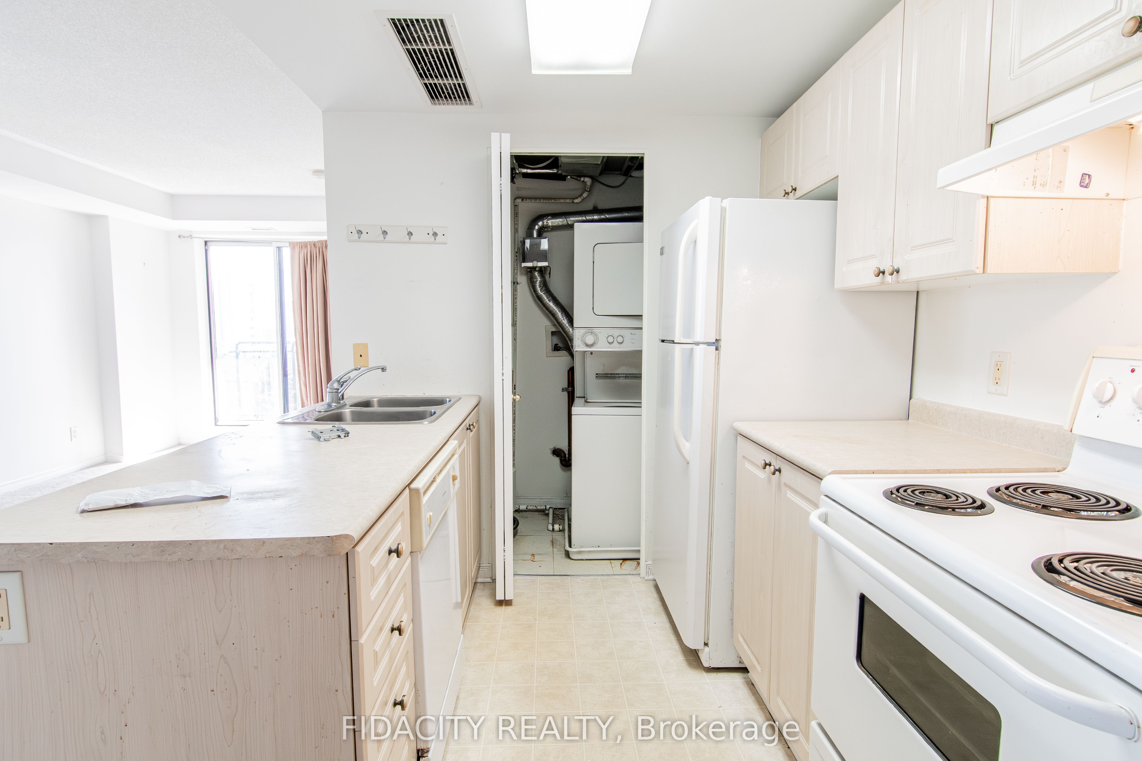 Additional image 6 of 7N-310 Central Park Drive, Ottawa, ON, K2C 4G4