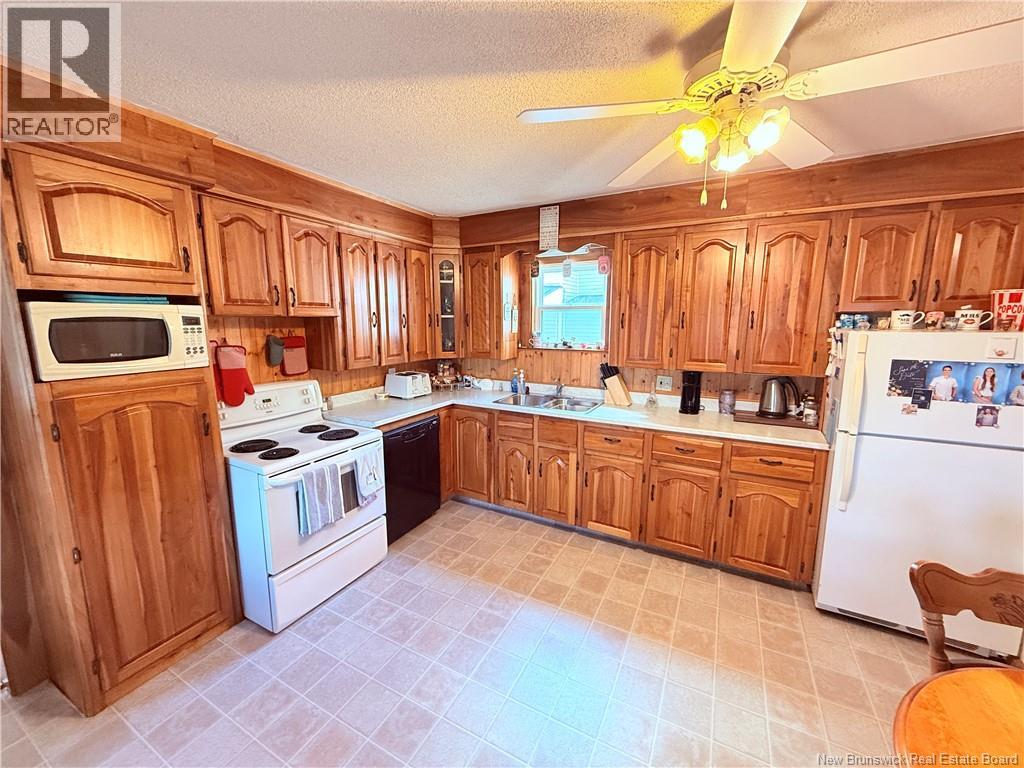 Additional image 4 of 128 Houlton Street, Woodstock, NB, E7M1Y9