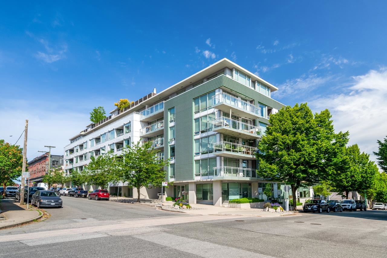 203-289 6th Avenue E, Vancouver, BC, V5T 0E9