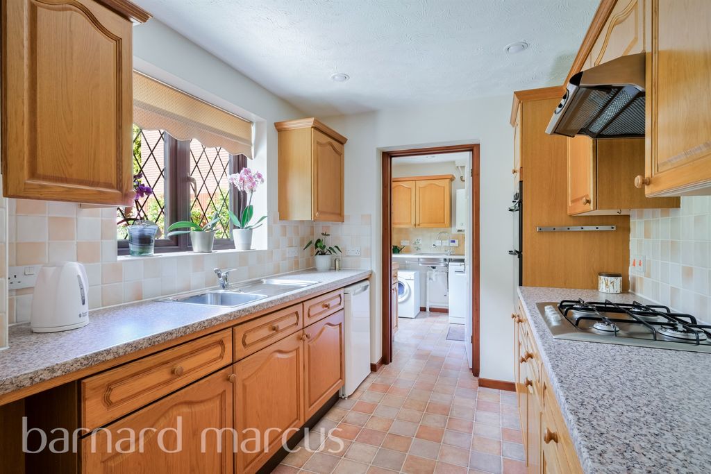 Additional image 8 of 4 bed detached house for saleCotland Acres, Redhill RH1