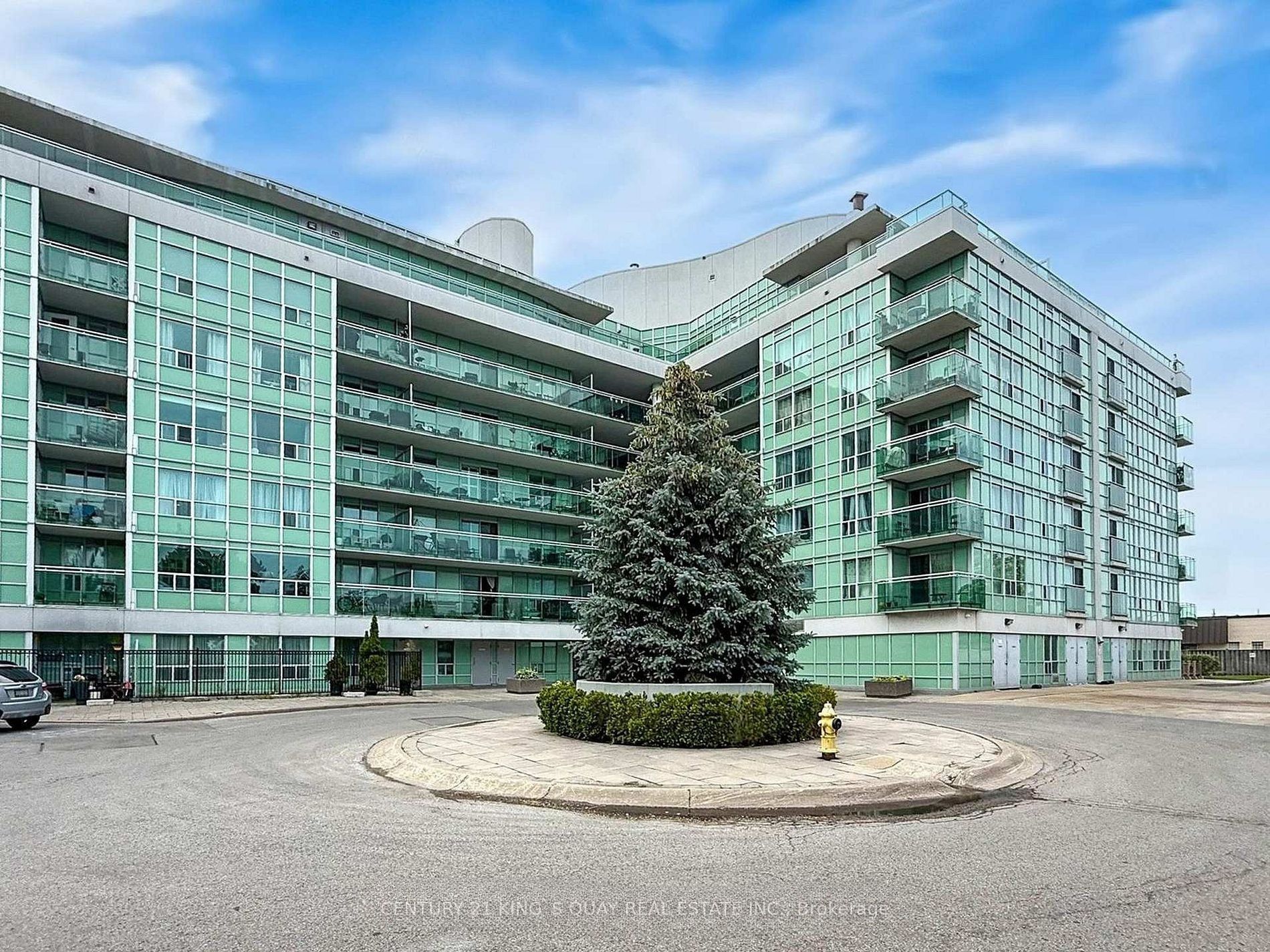 227-60 Fairfax Crescent, Toronto, ON, M1L 0E1