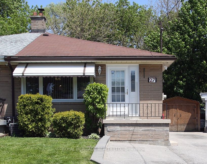 27 Medway Crescent, Toronto, ON, M1P 3T7