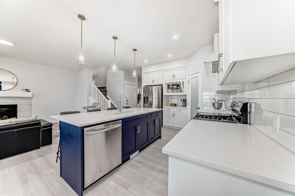 194 Willow Place, Cochrane, AB, T4A3K2 photo 5
