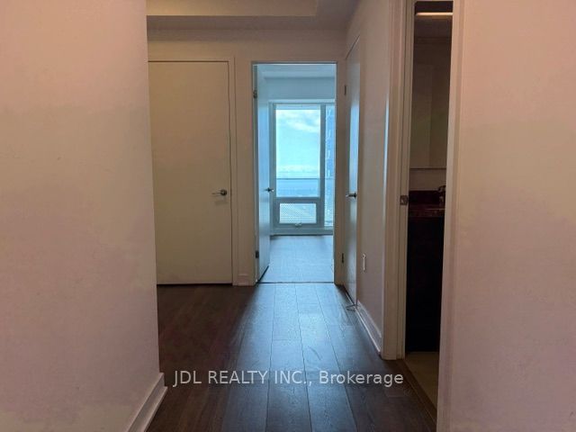 4211-125 Blue Jays Way, Toronto, ON, M5V 0N5 photo 3