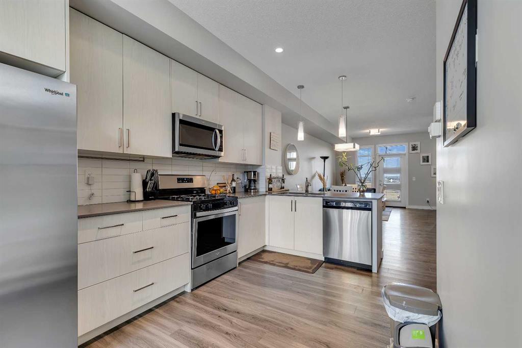 154 Seton Passage SE, Calgary, AB, T3M3A6