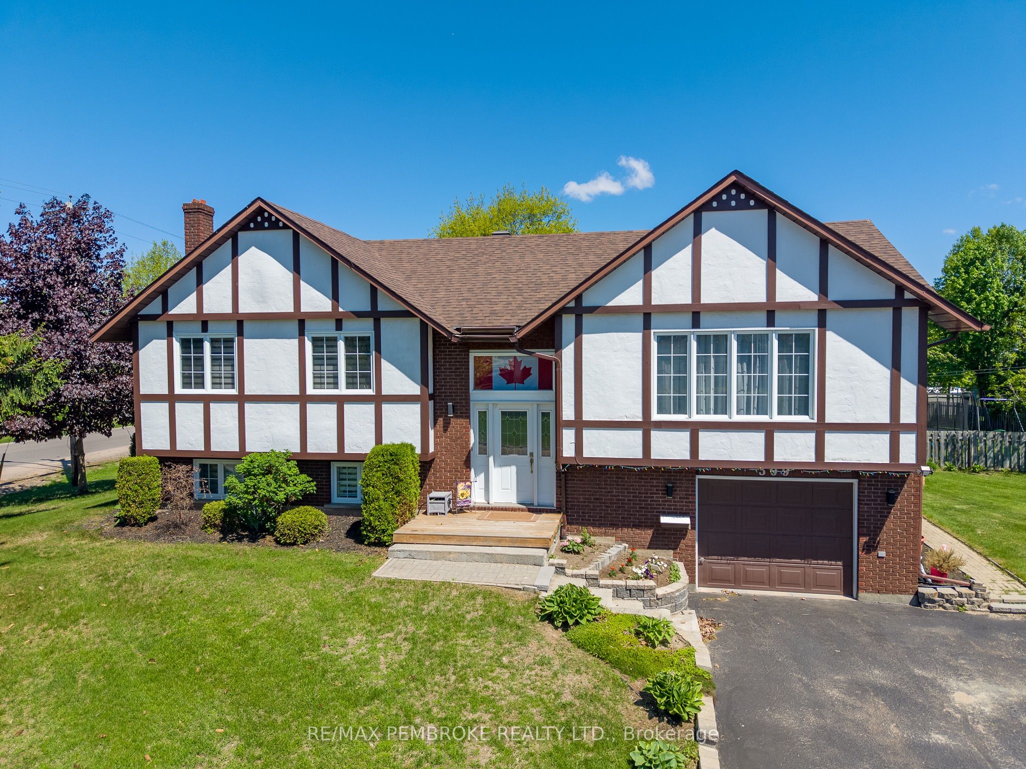 399 Chamberlain Street, Pembroke, ON, K8A 8C3