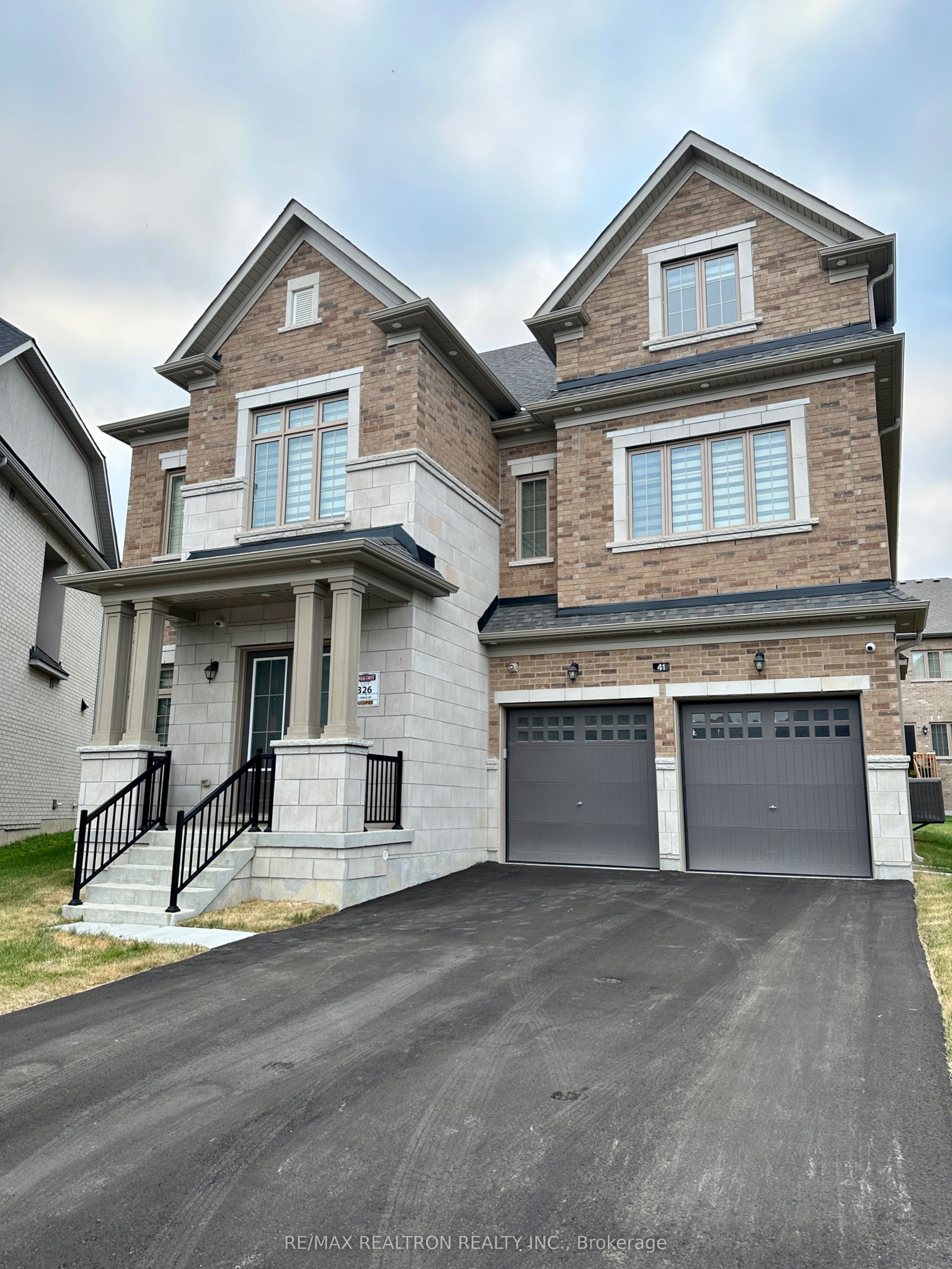 41 Perigo Court, Richmond Hill, ON, L4E 1K3
