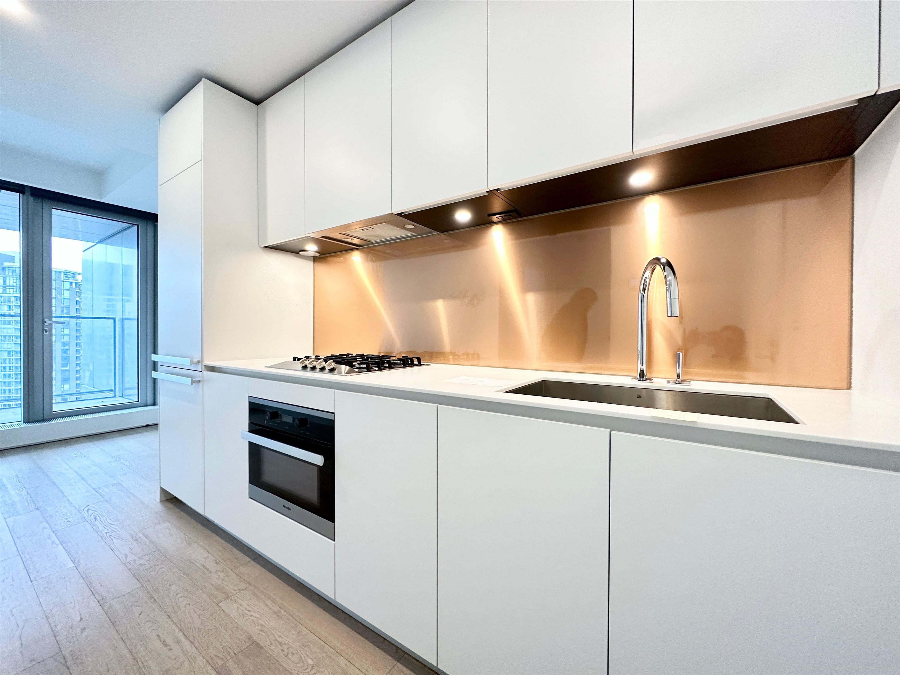 2610-1480 Howe Street, Vancouver, BC, V6Z 1C4