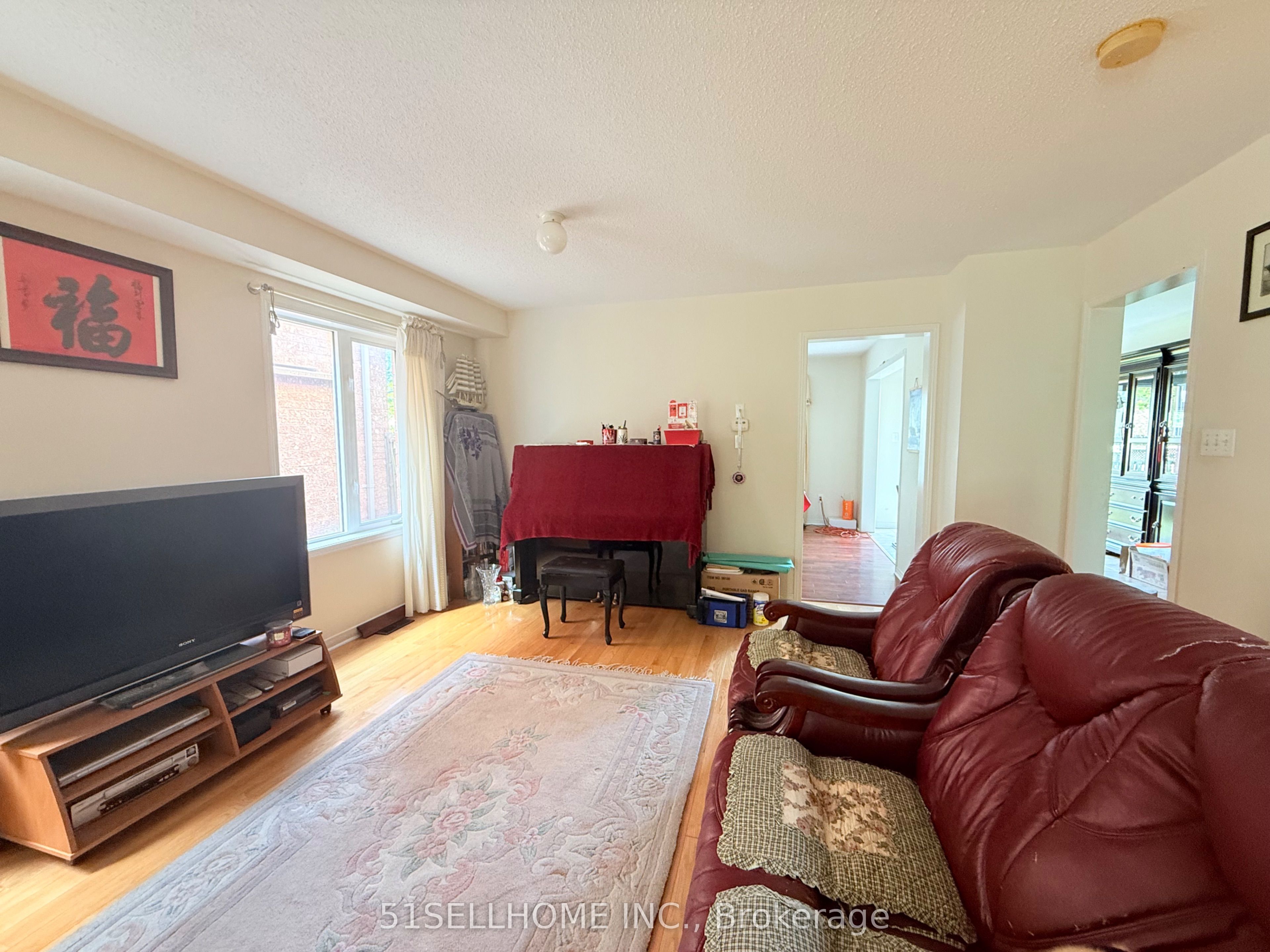 Additional image 4 of 5053 Dubonet Drive, Mississauga, ON, L5M 7X7