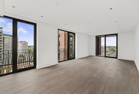 Fenwick Mansions, Paddington W2
