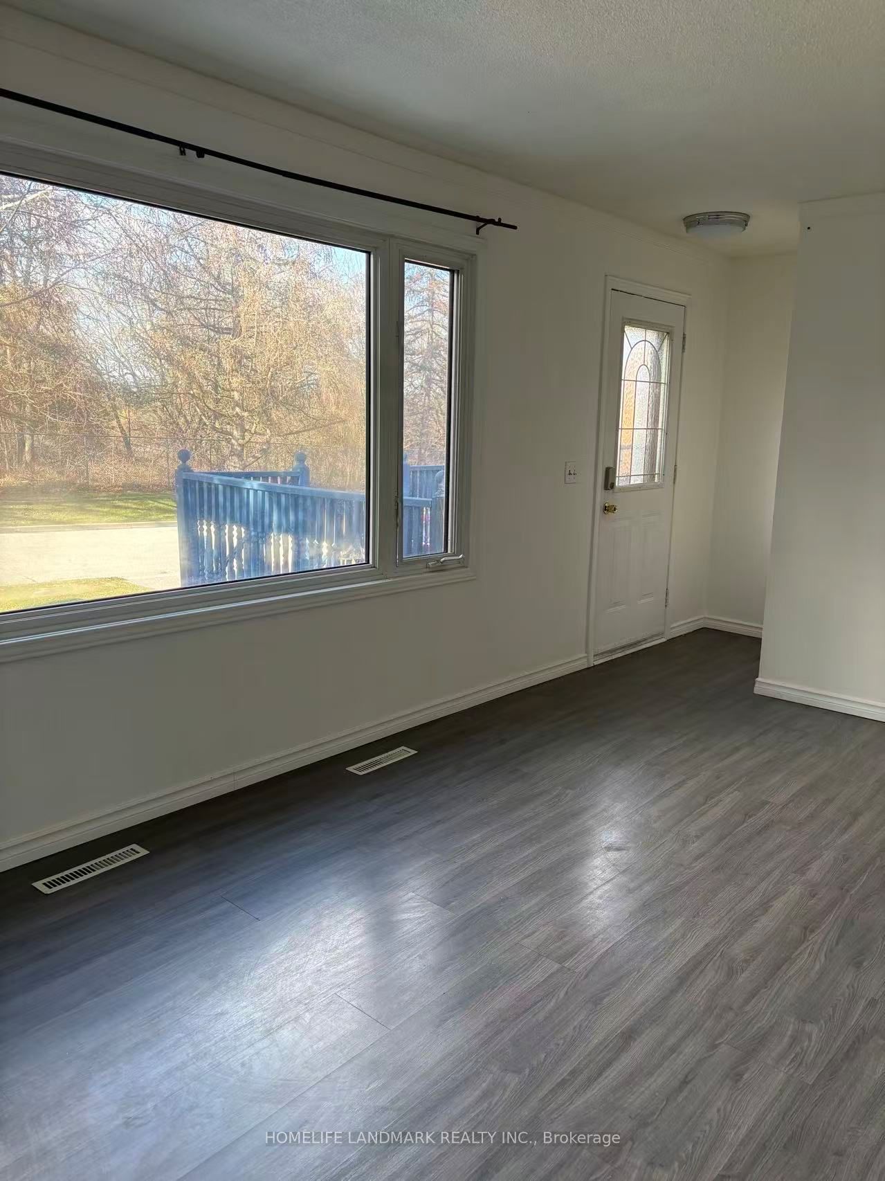 185 Sinclair Avenue, Oshawa, ON, L1J 1W1