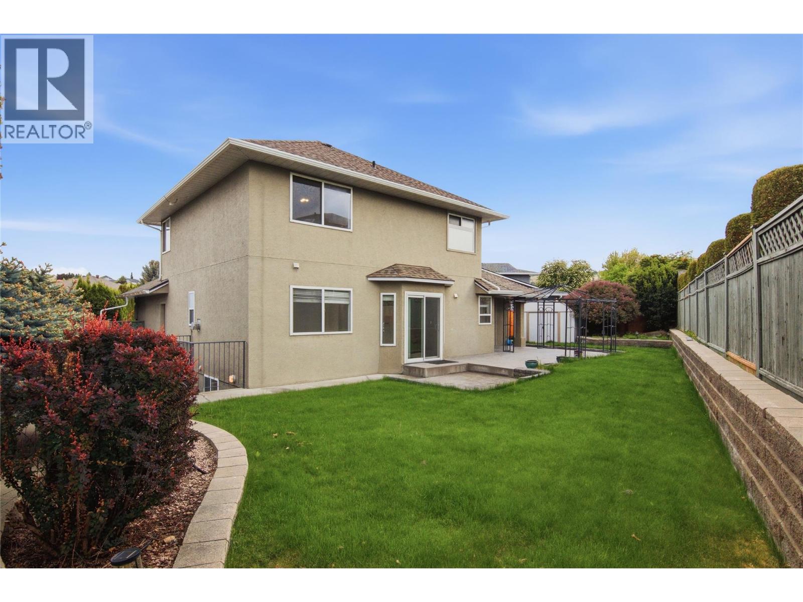 1860 Tremerton Drive, Kamloops, BC, V2E2P5 photo 5