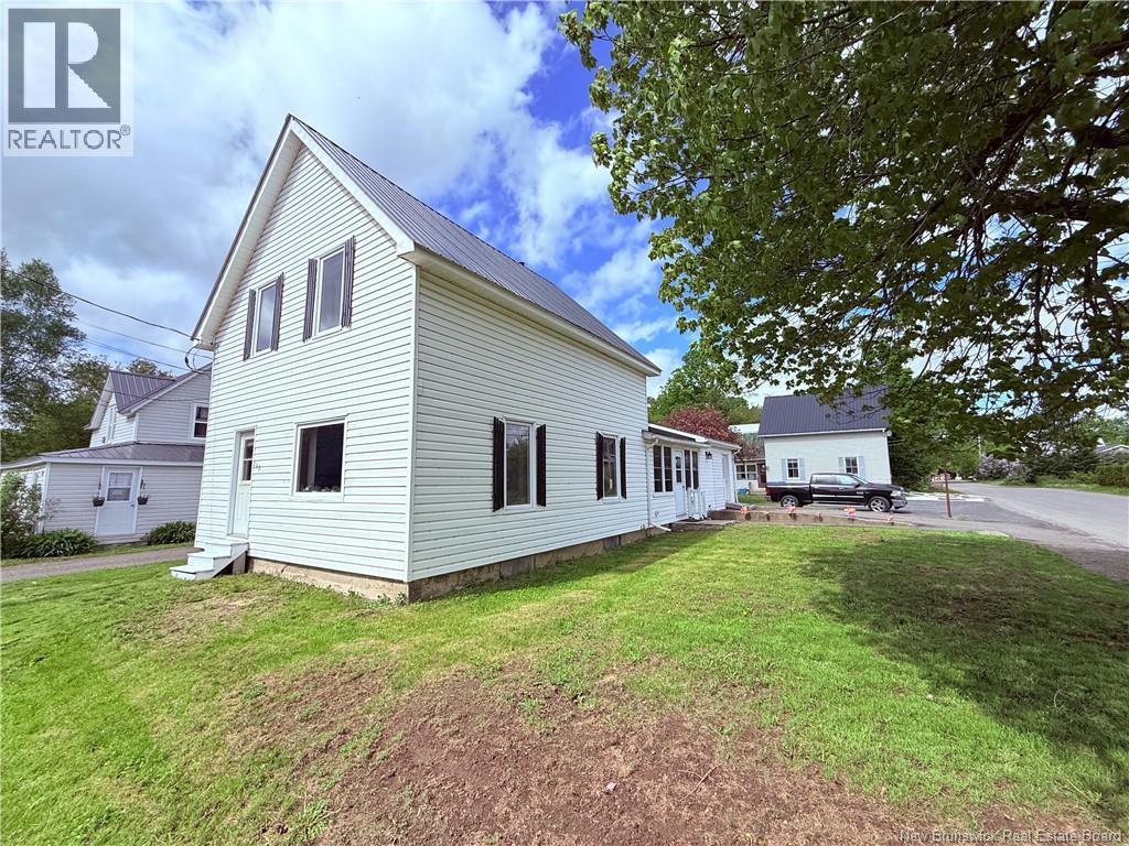 Additional image 2 of 128 Houlton Street, Woodstock, NB, E7M1Y9