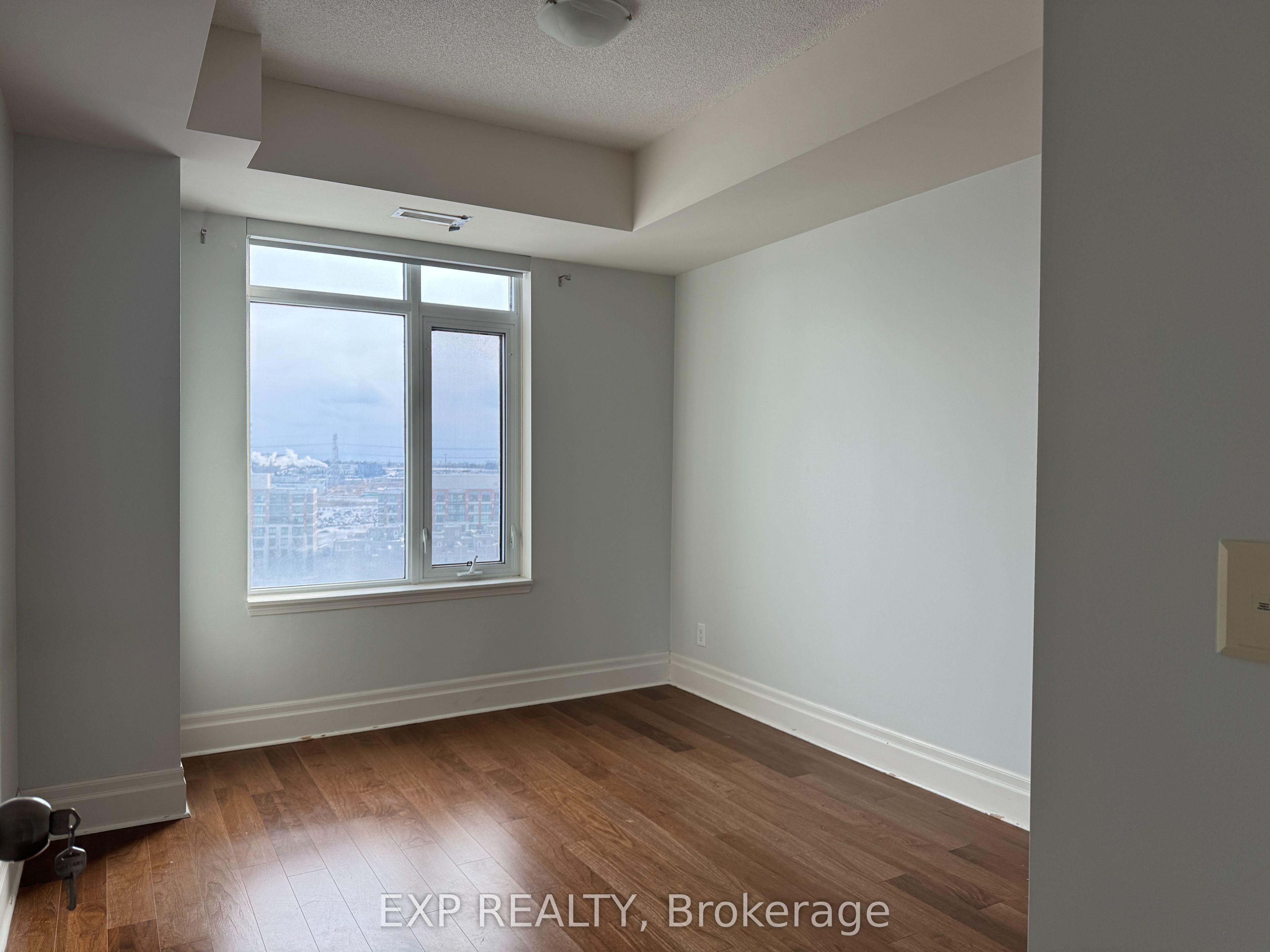 1001-151 Upper Duke Crescent, Markham, ON, L6G 0C9 photo 5