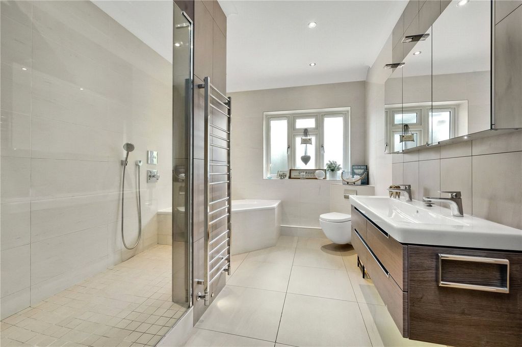 Additional image 14 of 6 bed detached house for saleAdelaide Road, Walton-On-Thames, Surrey KT12