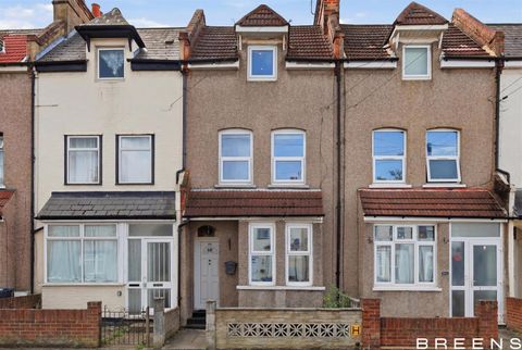 Ordnance Road, Enfield EN3