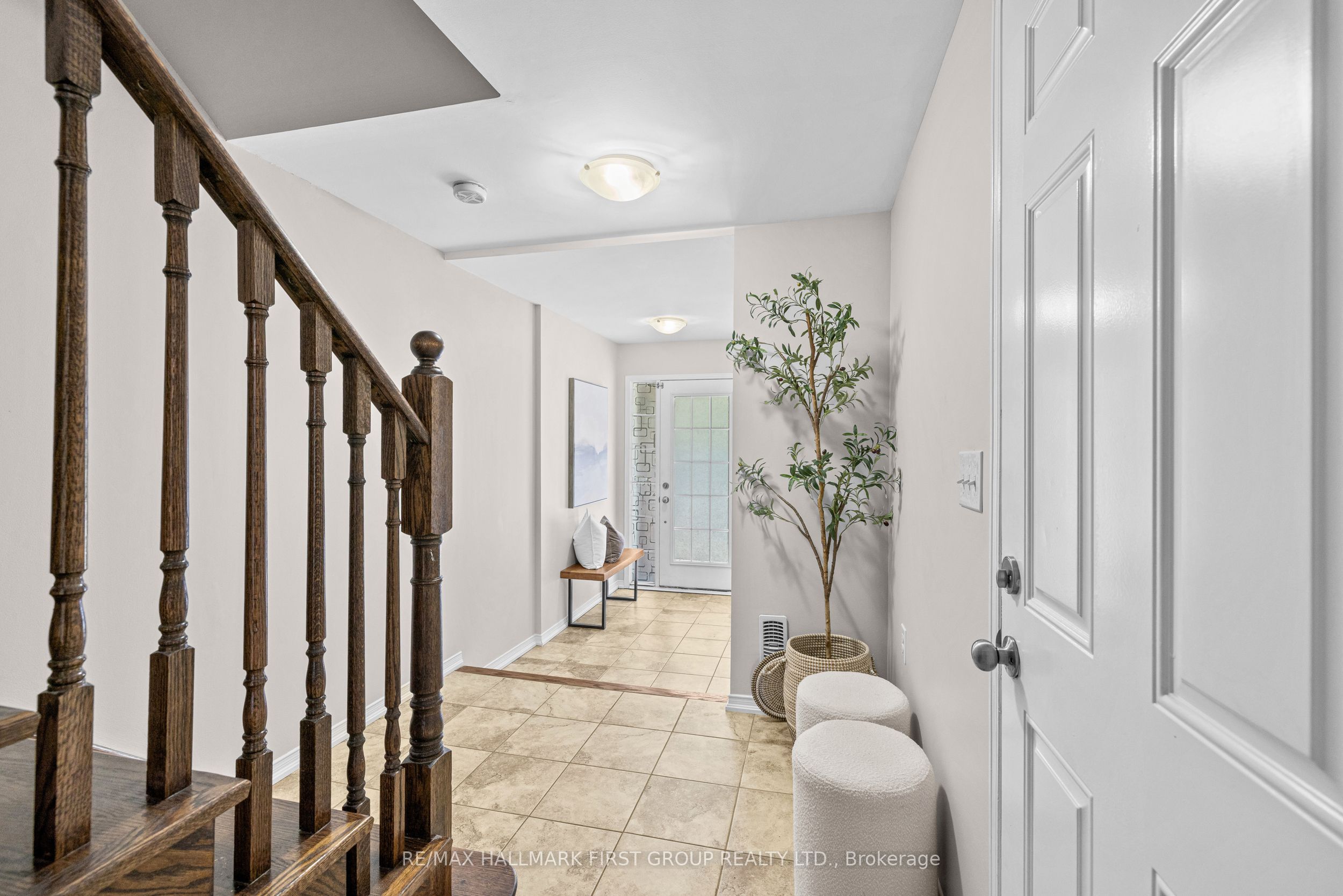 Additional image 4 of 17 Edison Way, Whitby, ON, L1R 0J9