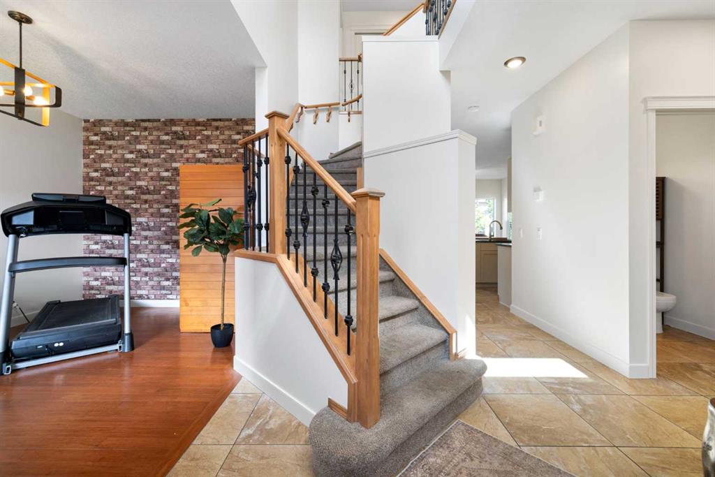 Additional image 6 of 2693 Coopers Circle SW, Airdrie, AB, T4B 3B8
