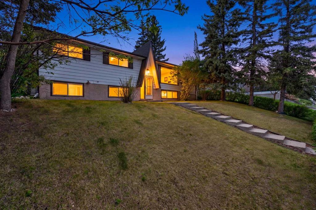 7539 Hunterview Drive NW, Calgary, AB, T2K4P7