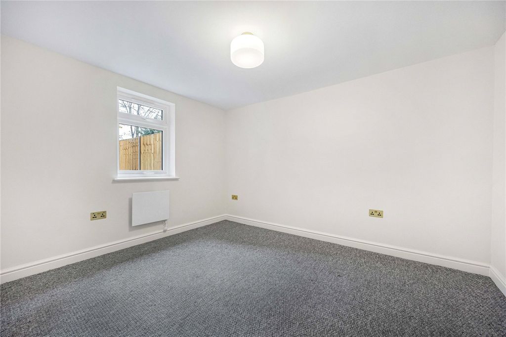 Additional image 31 of 4 bed terraced house for saleLorne Street, Reading RG1