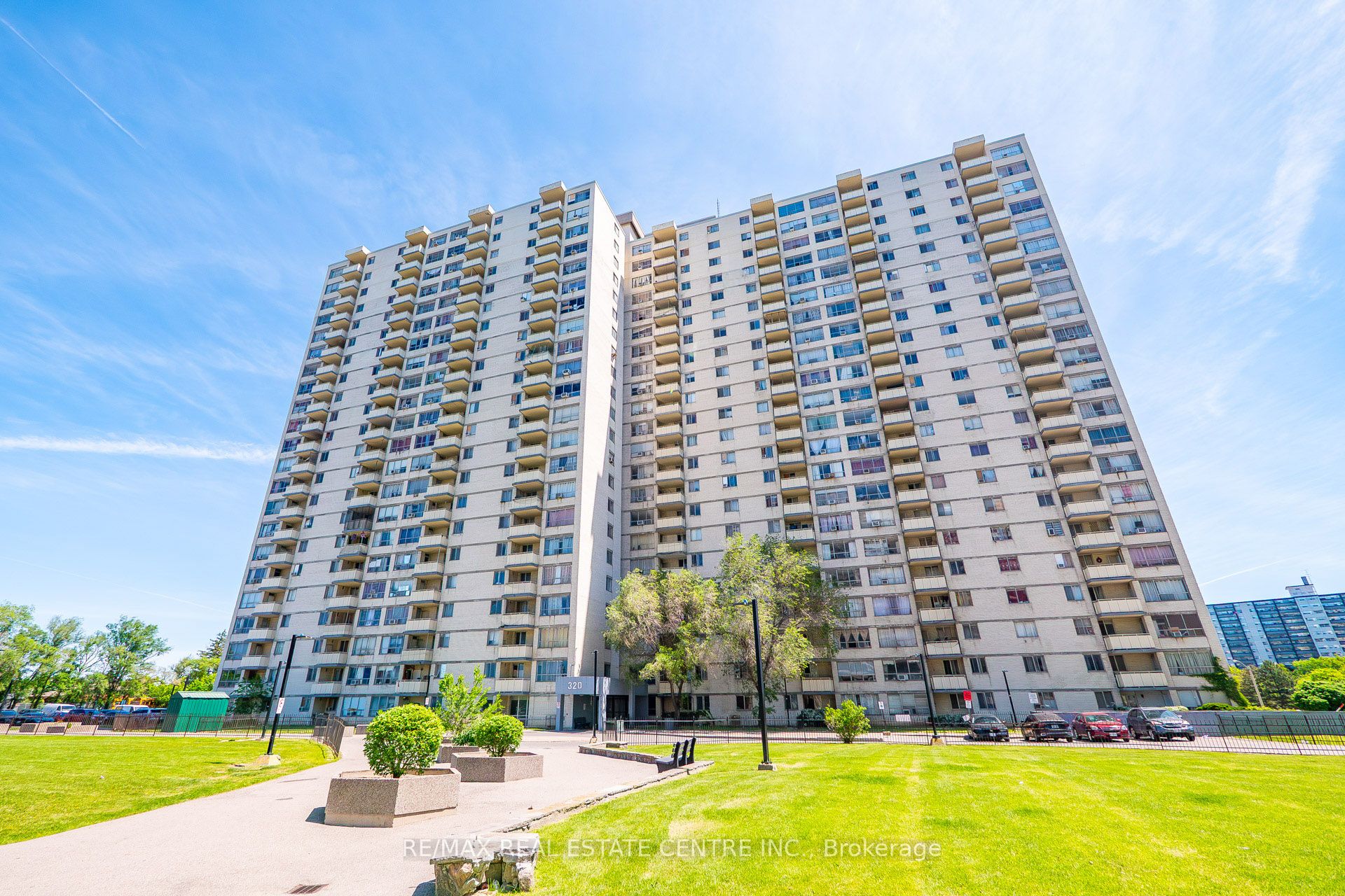 1708-320 Dixon Road, Toronto, ON, M9R 1S8