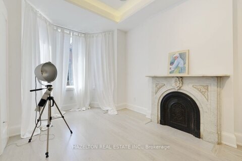 Additional image 8 of 12 Webster Avenue, Toronto, ON, M5R 1N7