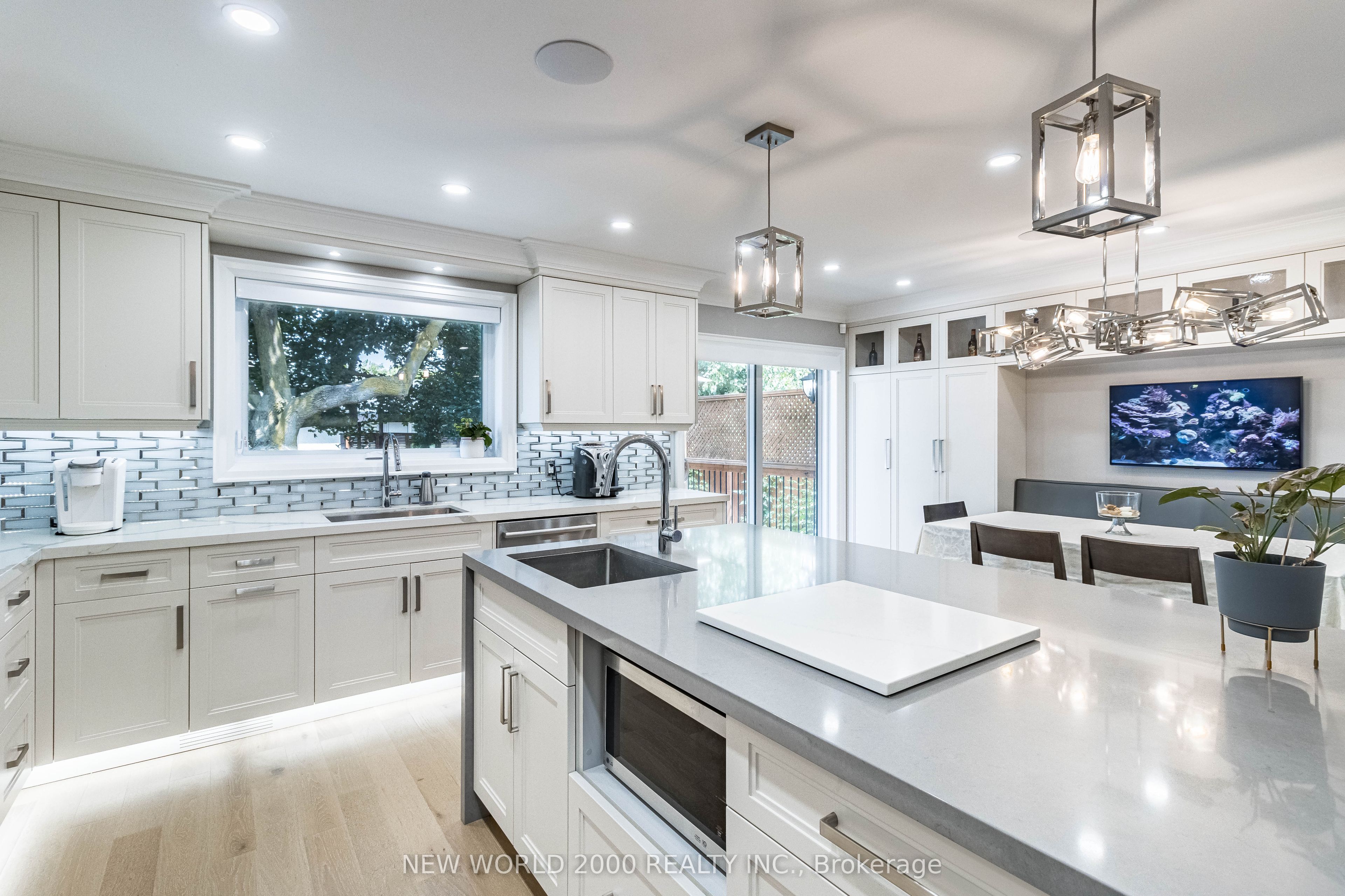 Additional image 4 of 58 Comay Road, Toronto, ON, M6M 2L1