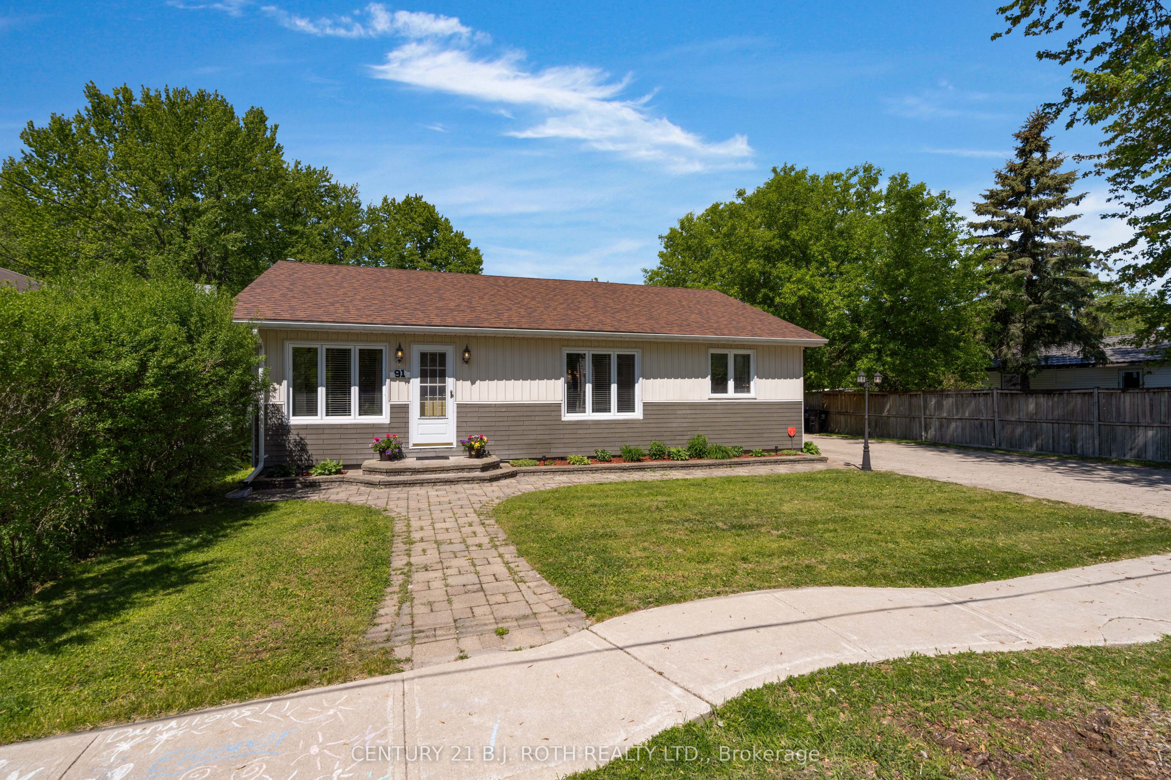 91 Elm Street, Essa, ON, L0M 1B0