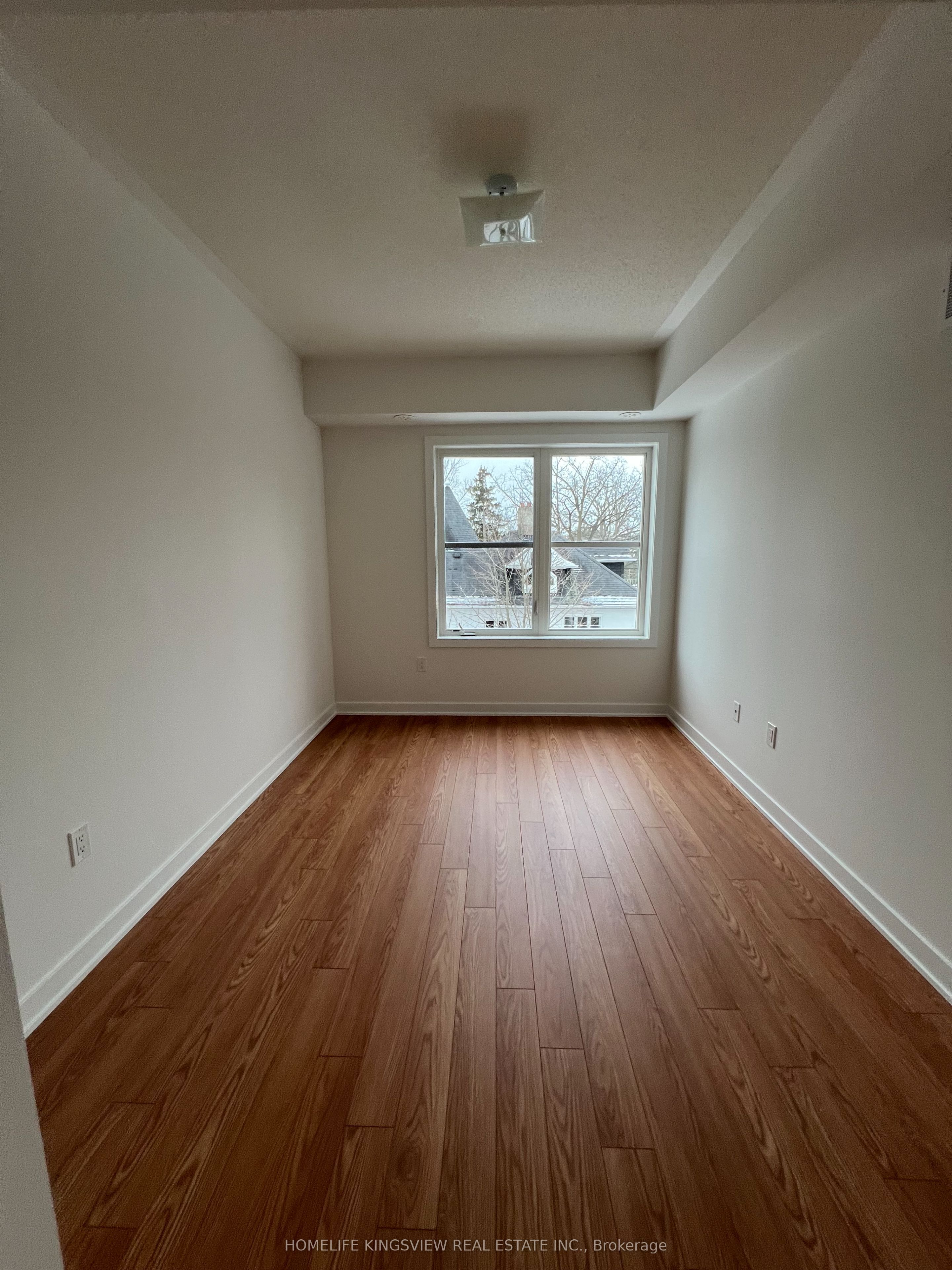Additional image 5 of 231-15100 Yonge Street, Aurora, ON, L4G 1M2