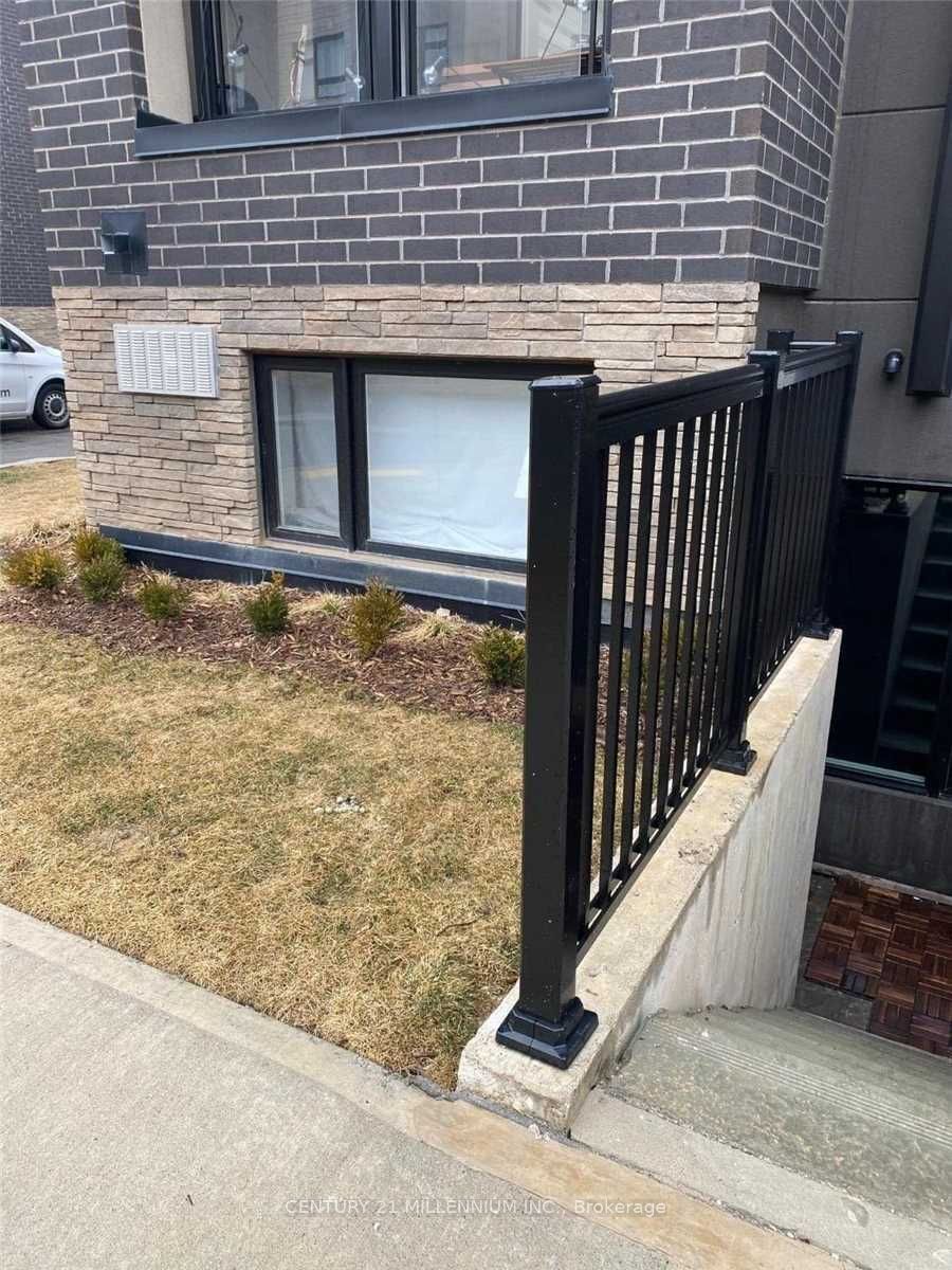 701-1131 Cooke Boulevard, Burlington, ON, L7T 0C3