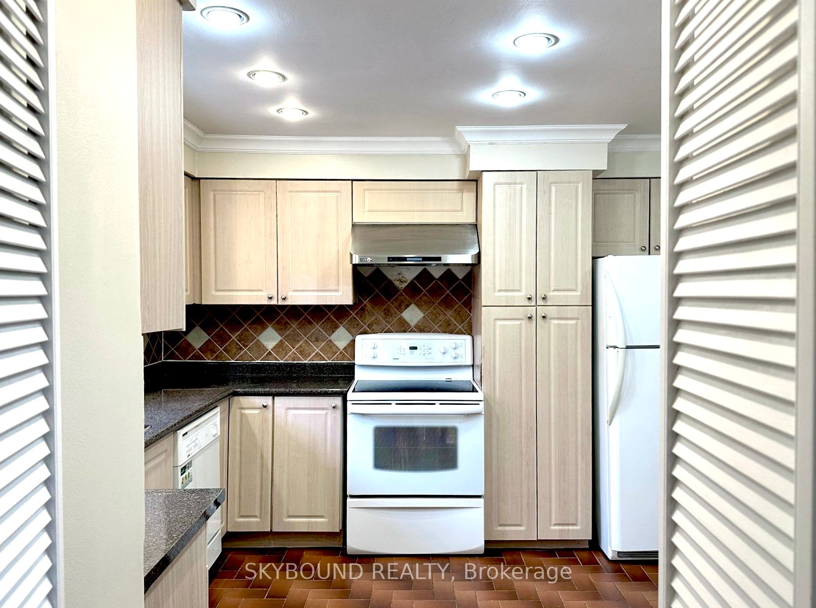 Additional image 2 of Room 2-33 Yatesbury Road, Toronto, ON, M2H 1G1