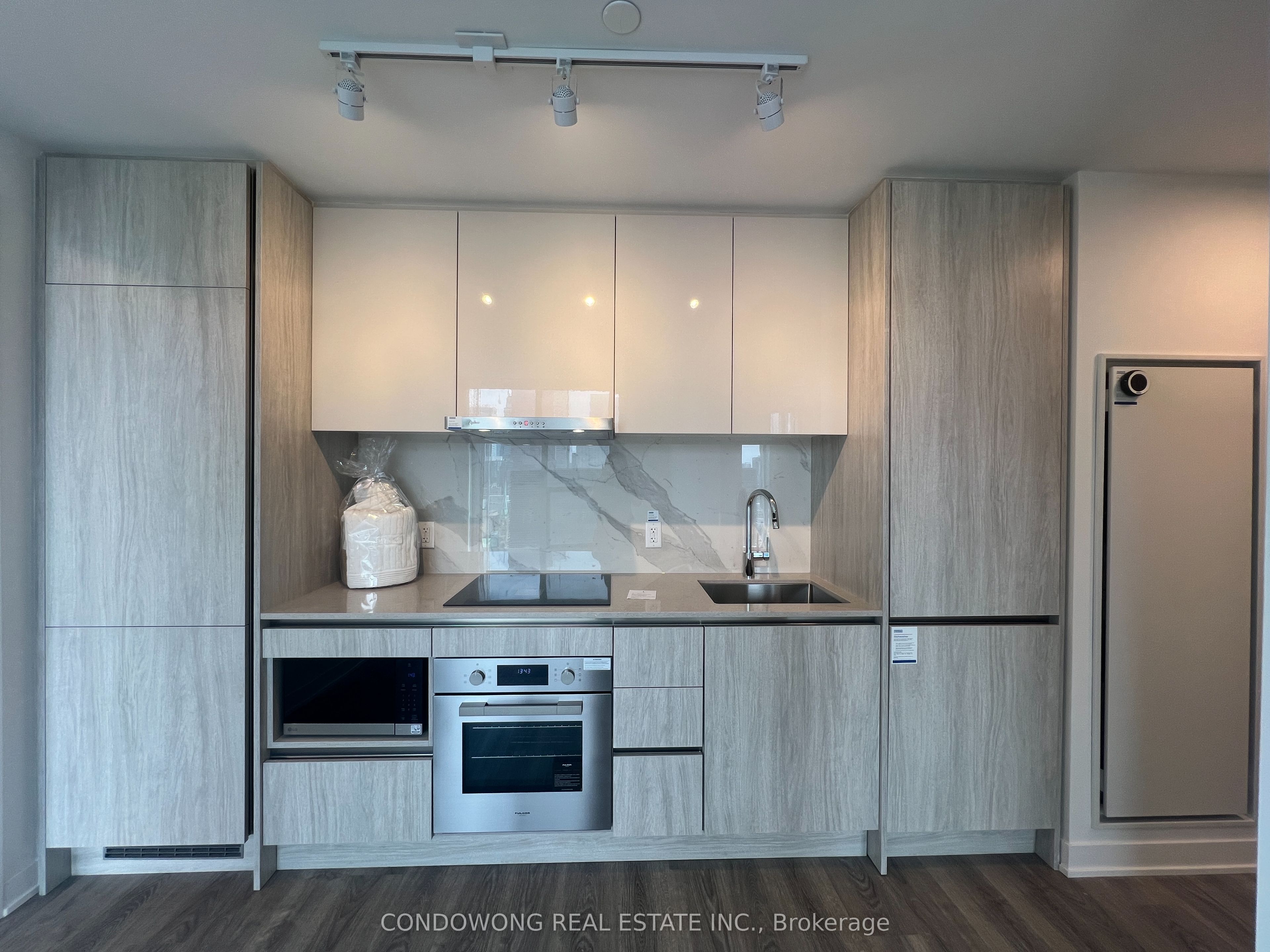 3512-180 Front Street E, Toronto, ON, M5A 0A9