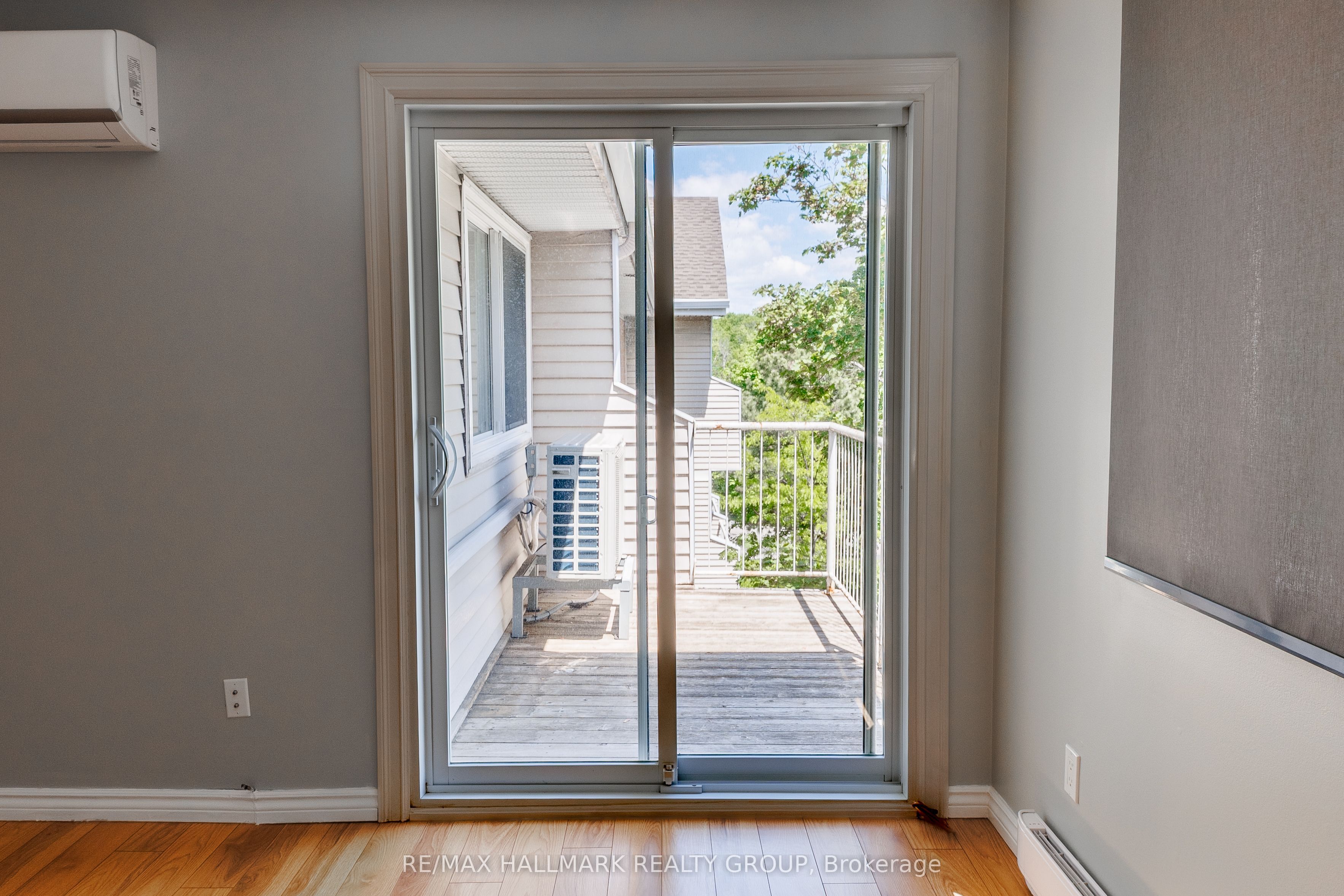 Additional image 5 of 406-280 Brittany Drive, Ottawa, ON, K1K 4M4