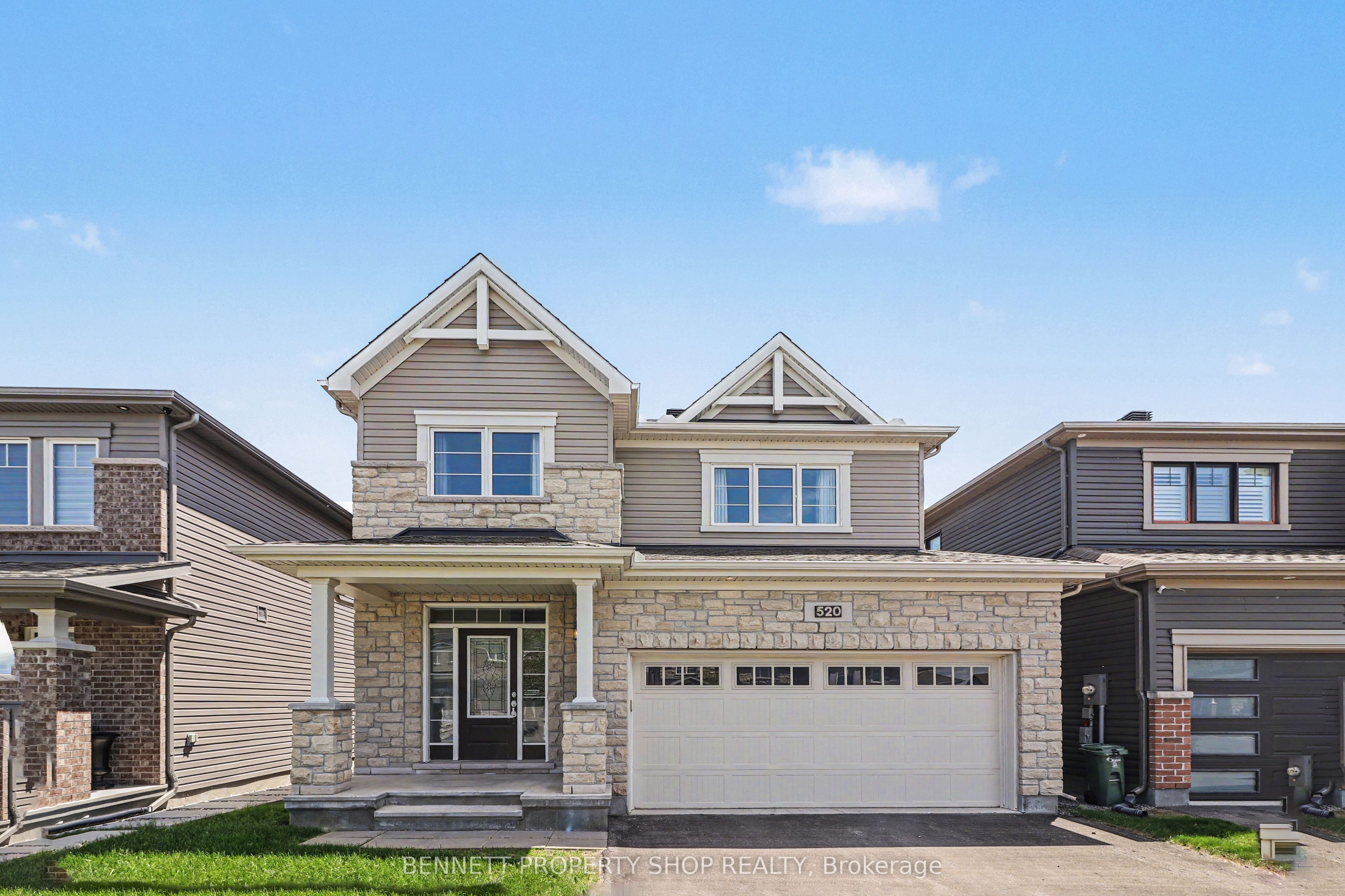 520 Des Genevriers Street, Ottawa, ON, K4A 0Z2