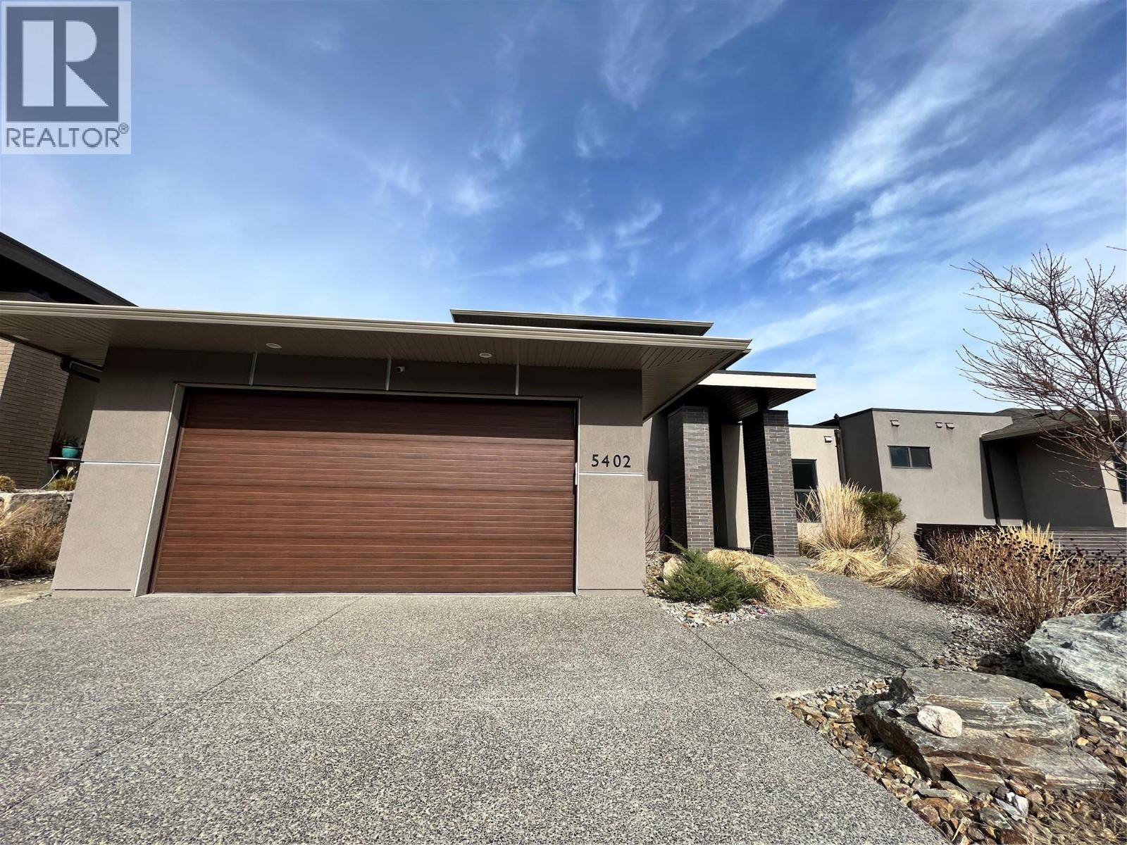 5402 Kestrel Lane, Kelowna, BC, V1W0A6