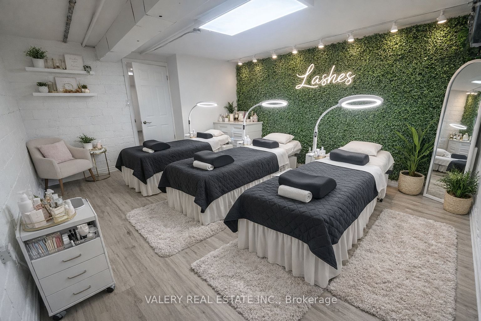 B-936 Pape Avenue, Toronto, ON, M4K 3V2 photo 3
