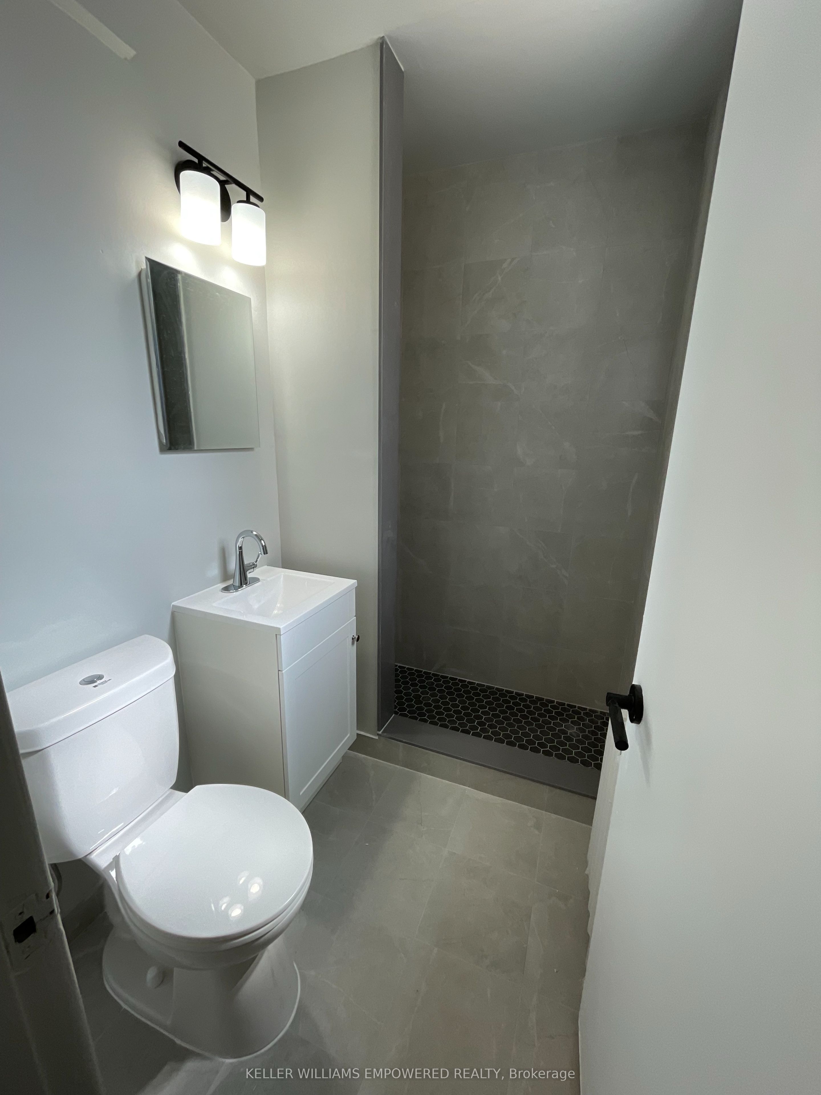 3-2548 Keele Street, Toronto, ON, M6L 2N8 photo 3
